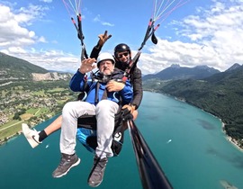 Baptême en Parapente au Col de la Forclaz - Le Lac d'Annecy