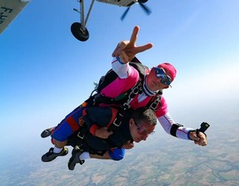 Saut en Parachute à Dinan