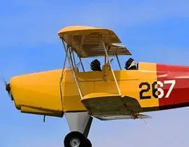 Initiation au Pilotage d'ULM Biplan près de Bastogne