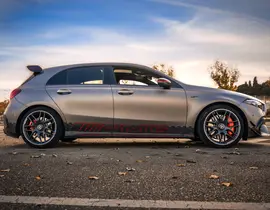 Balade en Mercedes A45 S AMG à Paris