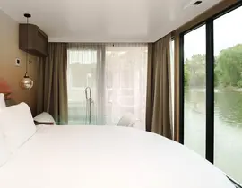 Nuit Insolite en House Boat à Poissy Nuit Insolite en House Boat à Poissy