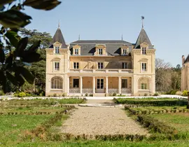 Week-End Œnologique au Château Léognan près de Bordeaux Week-End Œnologique au Château Léognan près de Bordeaux