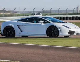 Stage Enfant en Lamborghini à Brissac