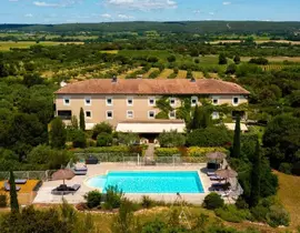 Week-End Gourmand à l'Hôtel le Gardon à Collias - Pont du Gard Week-End Gourmand à l'Hôtel le Gardon à Collias - Pont du Gard