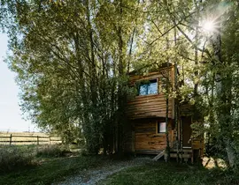 Nuit en Cabane avec Bain Nordique à Bernadets-Dessus Nuit en Cabane avec Bain Nordique à Bernadets-Dessus