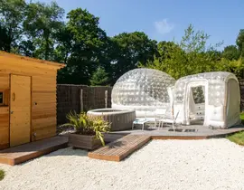 Nuit en Bulle avec Spa près de Dinan