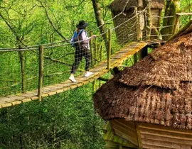 Cabane dans les Arbres avec Spa à Nivillac