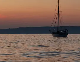 Coucher de soleil en Vieux Gréement à Marseille Coucher de soleil en Vieux Gréement à Marseille