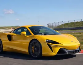 Baptême en McLaren Artura - Circuit de Dijon-Prenois Baptême en McLaren Artura - Circuit de Dijon-Prenois