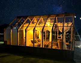 Nuit en Cabane de Verre avec Spa et Sauna Privatifs à Sainteny Nuit en Cabane de Verre avec Spa et Sauna Privatifs à Sainteny