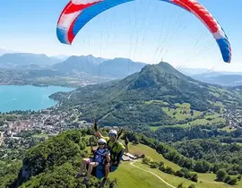 Baptême en Parapente près de Chambéry - Lac d'Aiguebelette
