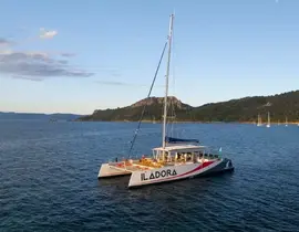 Coucher de Soleil en Maxi-Catamaran à Hyères