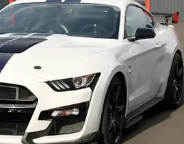 Stage de Pilotage Enfant en Ford Mustang près de Lille Stage de Pilotage Enfant en Ford Mustang près de Lille
