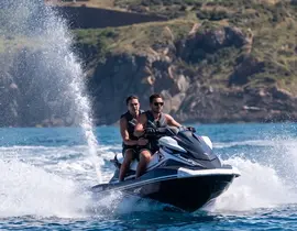 Randonnée en Jet Ski à Sainte-Marie-la-Mer Randonnée en Jet Ski à Sainte-Marie-la-Mer