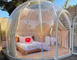 Nuit en Bulle avec Spa Privatif à Fréjus