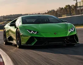 Stage de Pilotage Enfant en Lamborghini Huracan près de Besançon Stage de Pilotage Enfant en Lamborghini Huracan près de Besançon
