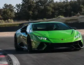 Stage de Pilotage Enfant en Lamborghini Huracan près de Melun Stage de Pilotage Enfant en Lamborghini Huracan près de Melun