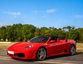 Stage Pilotage Enfant en Ferrari F430 Spider - Circuit d'Issoire Stage Pilotage Enfant en Ferrari F430 Spider - Circuit d'Issoire