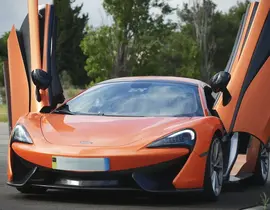 Stage de Pilotage Enfant en McLaren 570S près de Besançon