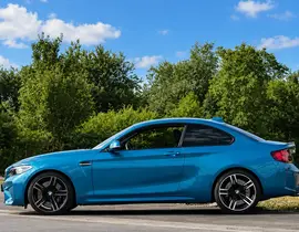 Stage de Pilotage Enfant en BMW M2 - Circuit d'Issoire Stage de Pilotage Enfant en BMW M2 - Circuit d'Issoire