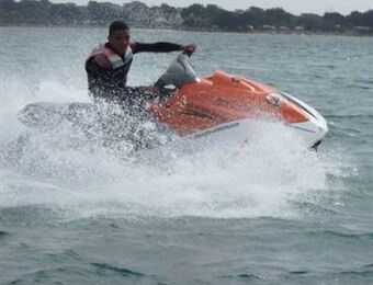 Randonnee En Jet Ski Au Crouesty Dans Le Golfe Du Morbihan Randonnee En Jet Ski Au Crouesty Dans Le Golfe Du Morbihan