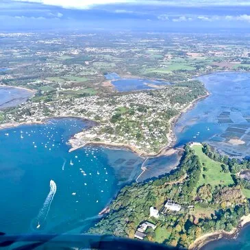 Offrir Baptême de l&#39;air hélicoptère en Bretagne