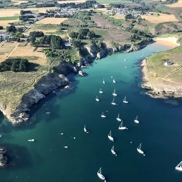 Baptême en Hélicoptère à Vannes - Survol de Belle-Île en région Bretagne