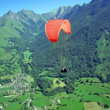 Baptême en parapente, département Pyrénées atlantiques Baptême en parapente, département Pyrénées atlantiques