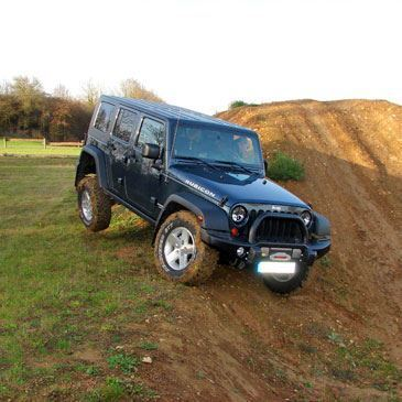 Baptême de Pilotage 4x4 à Cahors Baptême de Pilotage 4x4 à Cahors