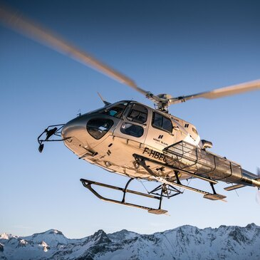 Baptême de l'air hélicoptère proche Altiport de Megève Baptême de l'air hélicoptère proche Altiport de Megève