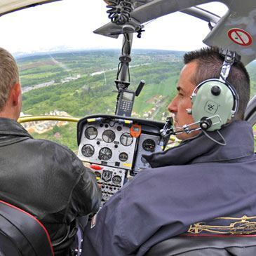 Initiation au Pilotage d'Hélicoptère à Montbéliard Initiation au Pilotage d'Hélicoptère à Montbéliard