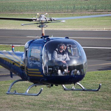 Baptême de l'air hélicoptère en région Centre Baptême de l'air hélicoptère en région Centre