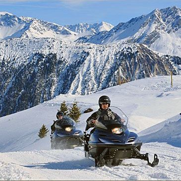 Randonnée en Motoneige à Courchevel Randonnée en Motoneige à Courchevel