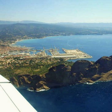 Aérodrome d'Aix-Les Milles, Bouches du Rhône (13) - Baptême en ULM et Autogire Aérodrome d'Aix-Les Milles, Bouches du Rhône (13) - Baptême en ULM et Autogire