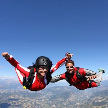 Aérodrome de Gap-Tallard, Hautes Alpes (05) - Stage Parachutisme PAC
