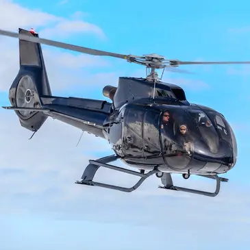 Baptême de l'air hélicoptère en région Rhône-Alpes Baptême de l'air hélicoptère en région Rhône-Alpes