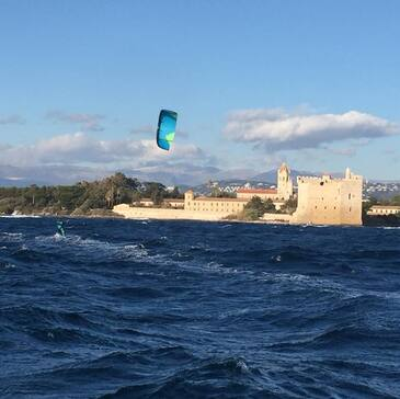 Surf et Sport de Glisse proche Cannes Surf et Sport de Glisse proche Cannes
