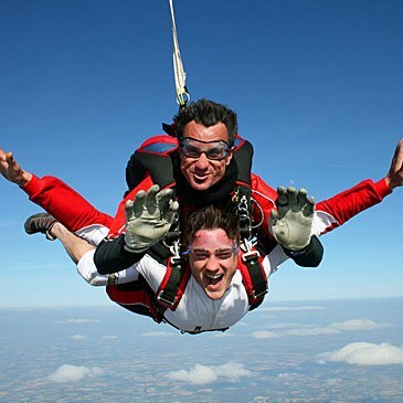 Saut en parachute en région Aquitaine Saut en parachute en région Aquitaine