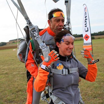 Saut en parachute proche Aérodrome du Herret Saut en parachute proche Aérodrome du Herret