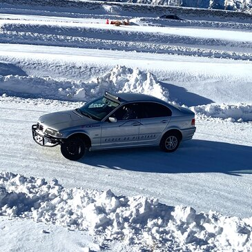 Circuit glace de L'Alpe d'Huez, Isère (38) - Stage de Pilotage sur Glace Circuit glace de L'Alpe d'Huez, Isère (38) - Stage de Pilotage sur Glace