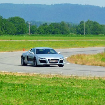 Stage de pilotage Audi R8 proche Circuit de Saint-Dié-des-Vosges Stage de pilotage Audi R8 proche Circuit de Saint-Dié-des-Vosges