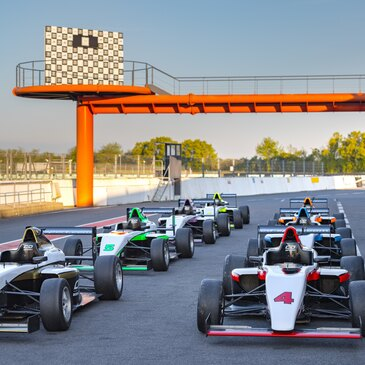 Stage de Pilotage Monoplace en région Ile-de-France Stage de Pilotage Monoplace en région Ile-de-France