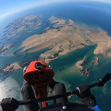 Baptême en ULM au Mont-Saint-Michel en région Normandie Baptême en ULM au Mont-Saint-Michel en région Normandie