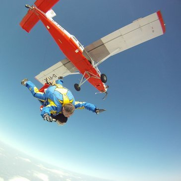 Saut en parachute en région Nord-Pas-de-Calais Saut en parachute en région Nord-Pas-de-Calais
