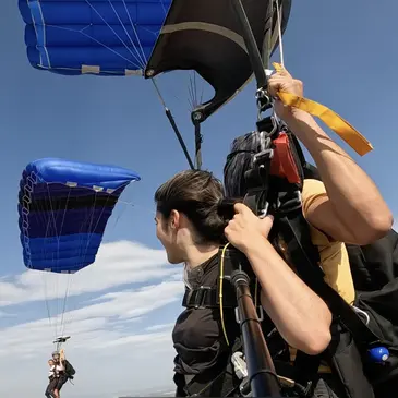 Offrir Saut en parachute en Languedoc-Roussillon