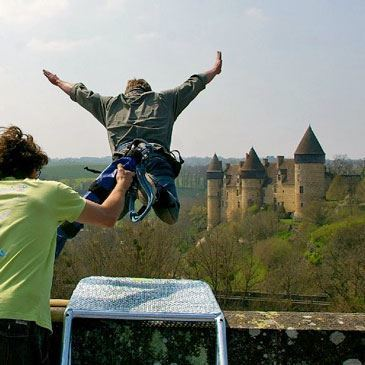 Saut à l'élastique près de Bourges Saut à l'élastique près de Bourges