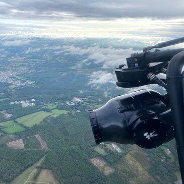 Baptême de l'air hélicoptère en région Pays-de-la-Loire Baptême de l'air hélicoptère en région Pays-de-la-Loire