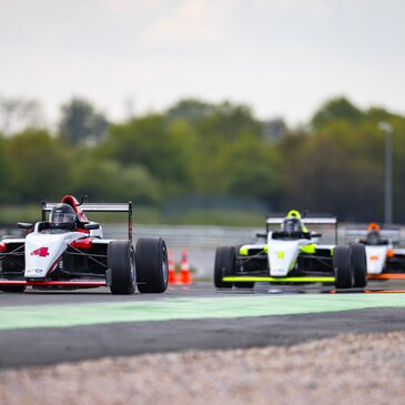 Offrir Stage de Pilotage Monoplace département Charente maritime Offrir Stage de Pilotage Monoplace département Charente maritime