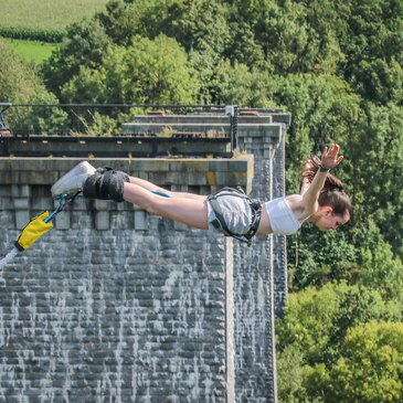 Saut à l'élastique proche Viaduc de la Souleuvre Saut à l'élastique proche Viaduc de la Souleuvre