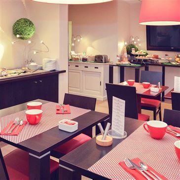 Week end Pilotage Auto et Moto proche Circuit de St-Laurent-de-Mûre Week end Pilotage Auto et Moto proche Circuit de St-Laurent-de-Mûre